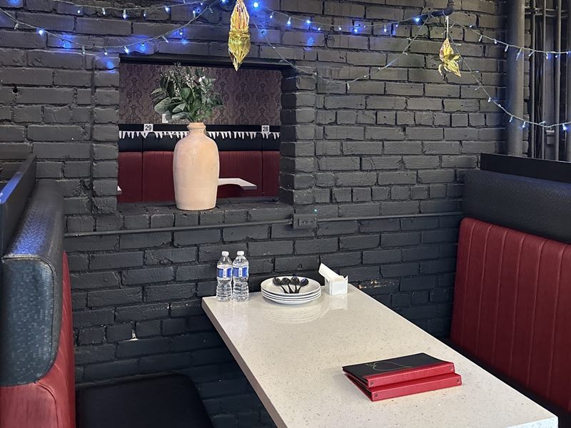 Punjaabi Indian Cuisine (LLBO) interior
